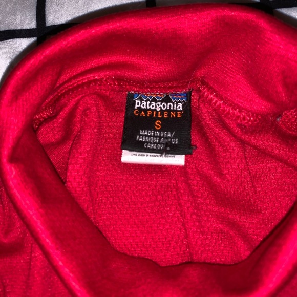 Women’s Vintage Patagonia Turtleneck Shirt - Picture 5 of 7